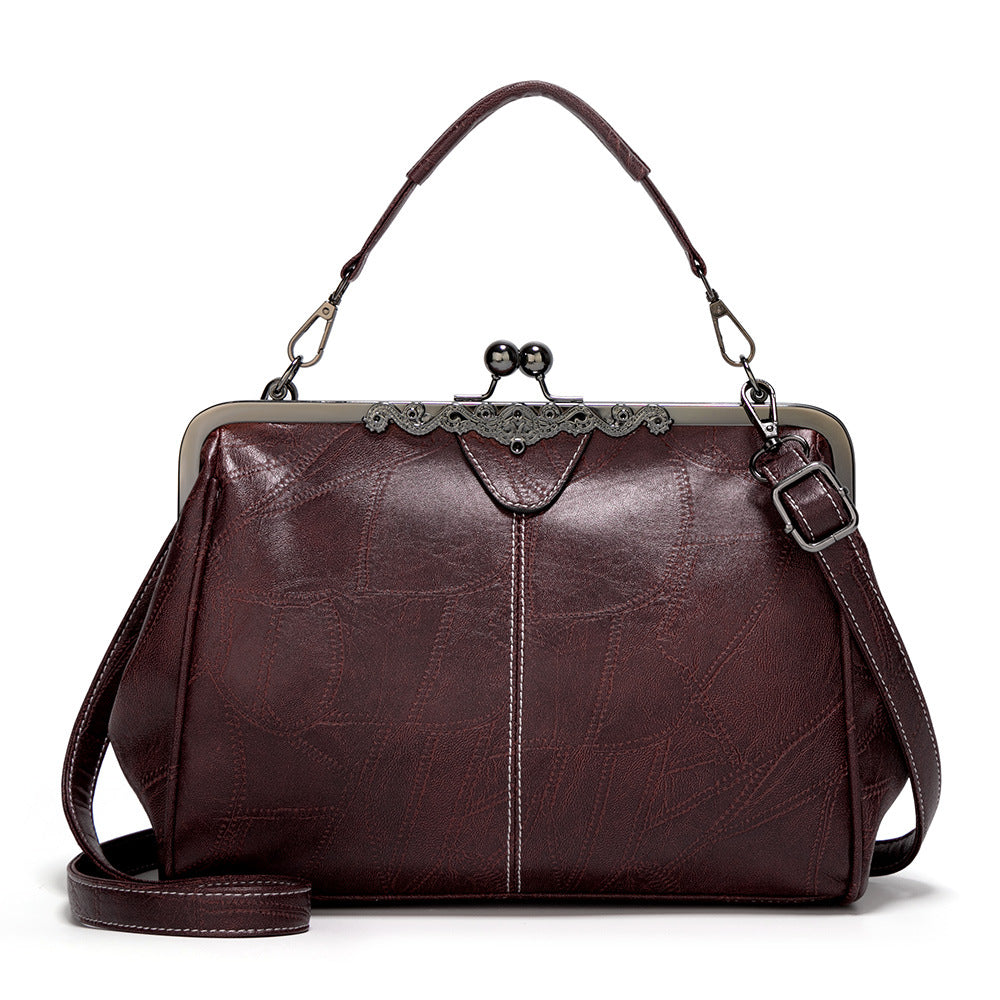 Factory ready-made women's bags 2023 new women's handbags fashion crossbody clip bag European and American Spanish women's bags trendy