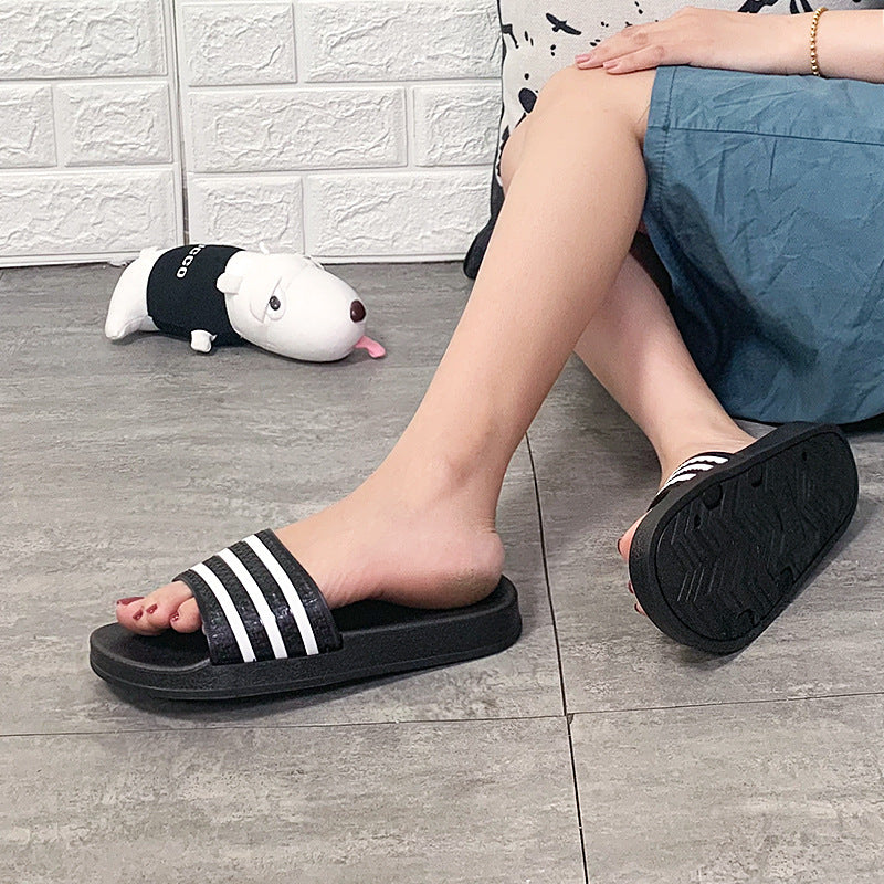 拖鞋家用2022新款夏季家居条纹情侣防滑平软底浴室洗澡拖鞋女批发