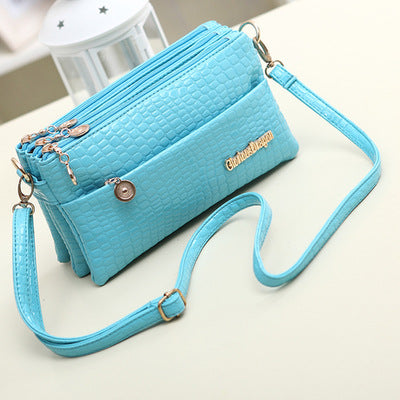 New 2023 women's bag Korean style summer trendy portable one-shoulder cross-body women's bag crocodile pattern clutch bag three-compartment small bag