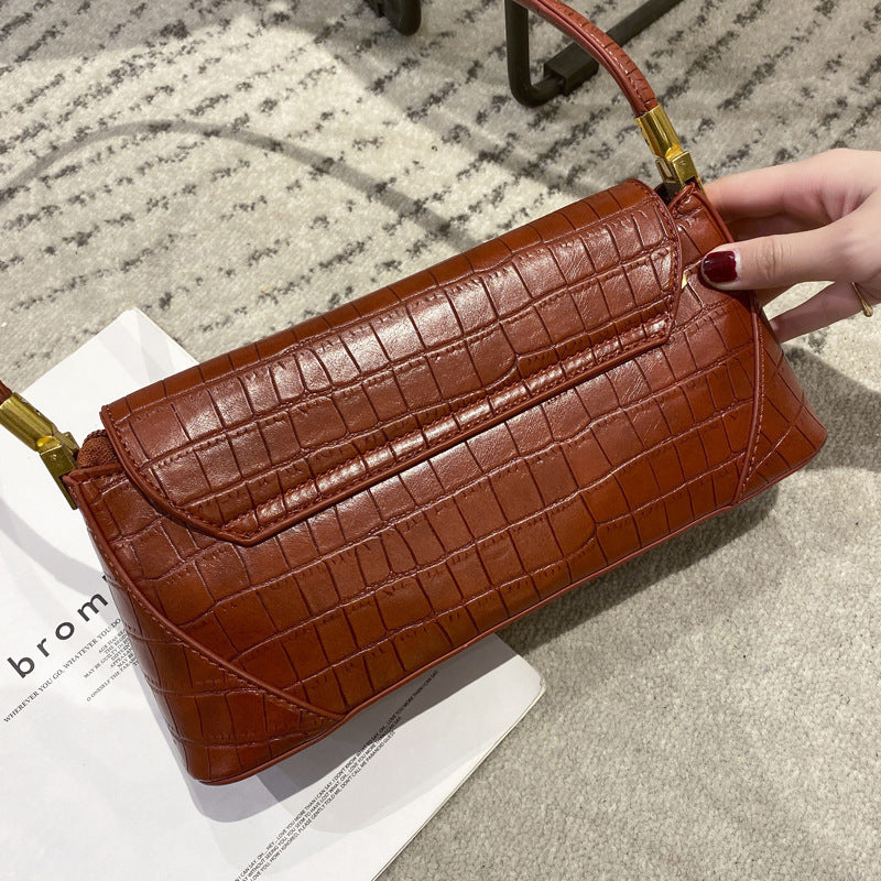 Women's Bags 2023 New Retro Armpit Bag French Bag Second-hand Bag Shoulder Bag Handbag Spring and Summer Internet Celebrity Bag Wholesale