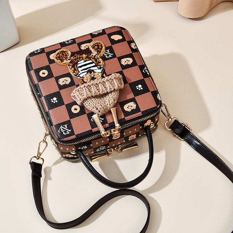 bear shoulder bag