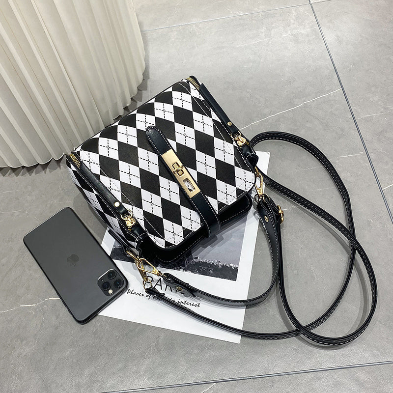 Shoulder Bags