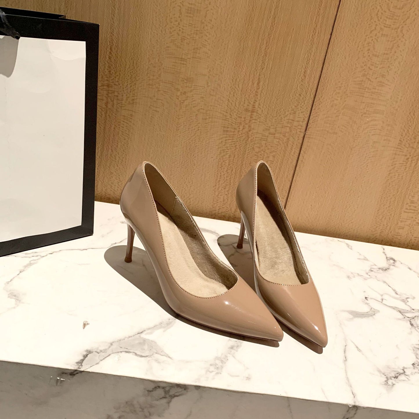 ZS111 nude color large size leather pointed toe ladies small fragrance style high heels single shoes women's shoes French style commuting summer stiletto