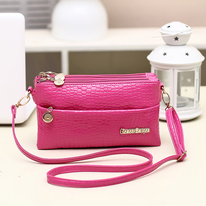 New 2023 women's bag Korean style summer trendy portable one-shoulder cross-body women's bag crocodile pattern clutch bag three-compartment small bag