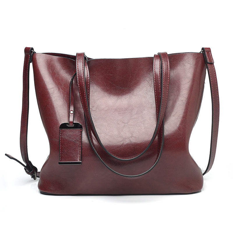 Out of stock women's bag 2023 new European and American fashion tote bag retro oil leather large capacity women's shoulder handbag
