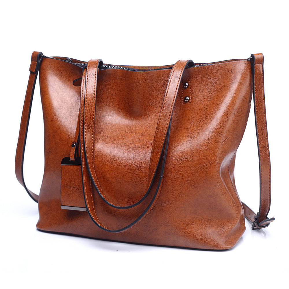 Out of stock women's bag 2023 new European and American fashion tote bag retro oil leather large capacity women's shoulder handbag