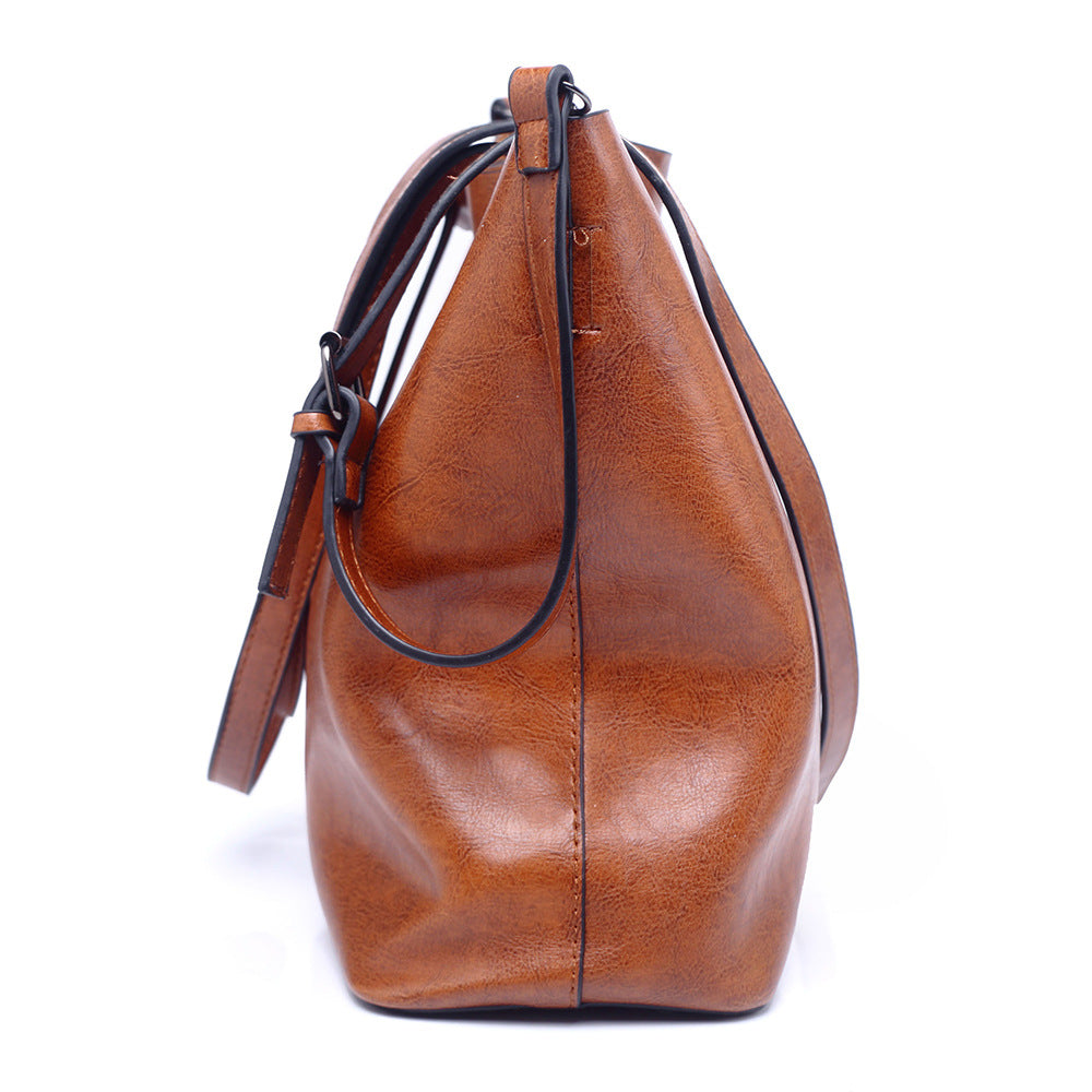Out of stock women's bag 2023 new European and American fashion tote bag retro oil leather large capacity women's shoulder handbag