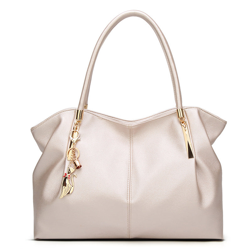 Factory direct supply of 2023 new women's leather bags, elegant, lightweight, large-capacity tote bags, women's bags