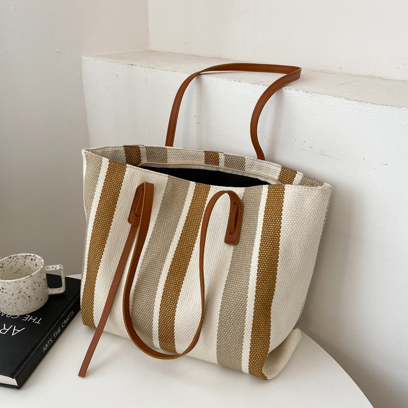 Korean style large capacity women's shoulder bag 2021 new style simple vertical stripe casual tote bag fashion handbag