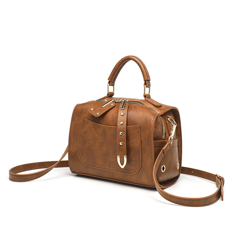 This year's popular small bags for women 2023 autumn and winter new trendy handbags design foreign style retro crossbody bag