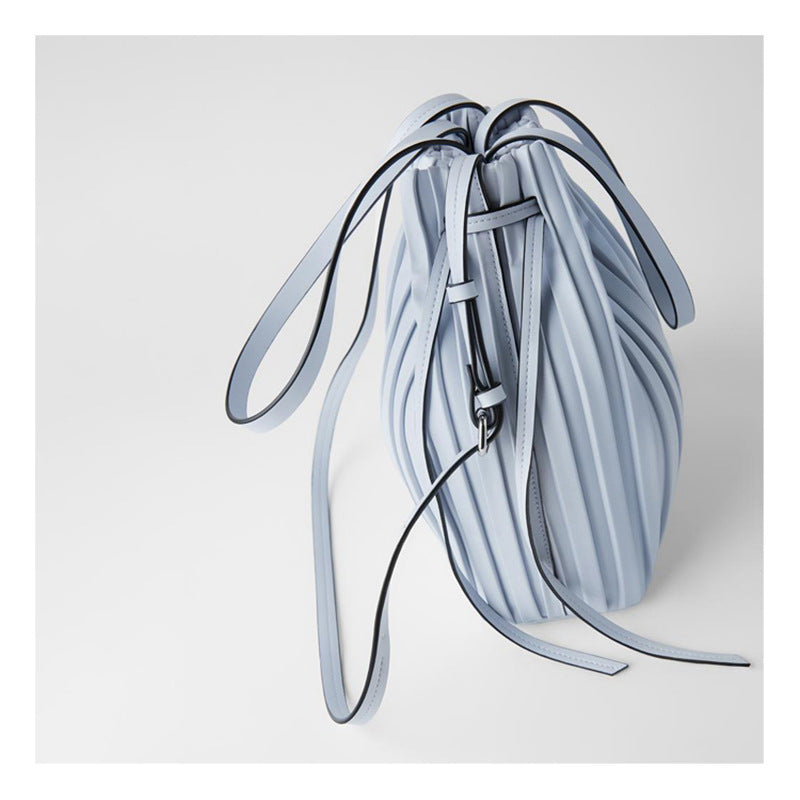 Bags for women, trendy Korean version, new fashion and creative striped shoulder crossbody bag, PU portable pleated bag, trendy