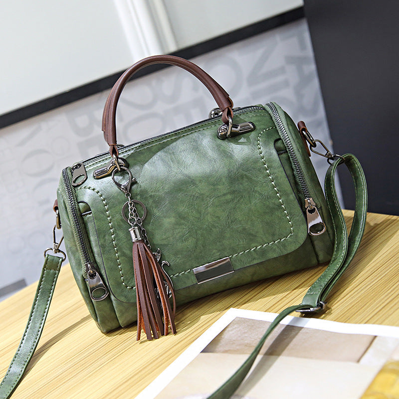2023 New Korean Style Easy to Match Retro Bag Shoulder Bag Crossbody Bag Boston Pillow Bag Women’s Handheld Tassel Bag