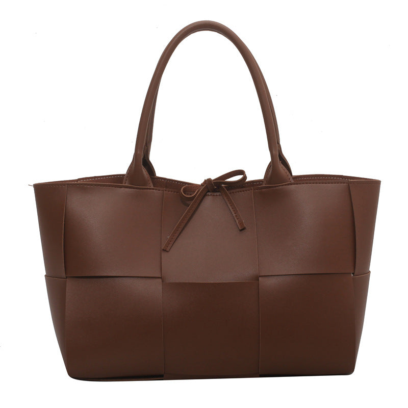 Internet celebrity big bag 2023 new trendy high-end style shoulder bag women's bag large capacity versatile portable tote bag