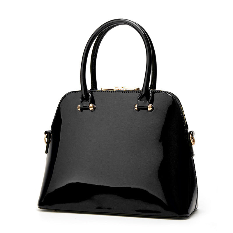 2023 Patent Leather Women's Bag Glossy Handbag Crossbody Bag European and American Fashion Shell Shoulder Women's Bag Guangzhou Wholesale