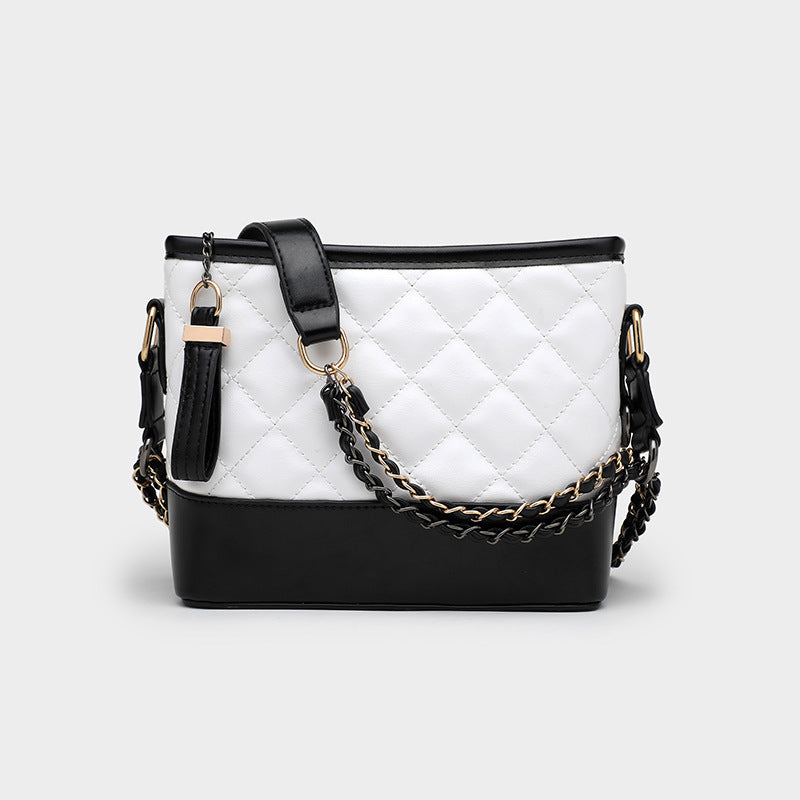 Bags for women, versatile bucket bag for all seasons, 2022 new large-capacity black and white contrasting crossbody bag, shoulder bag for women