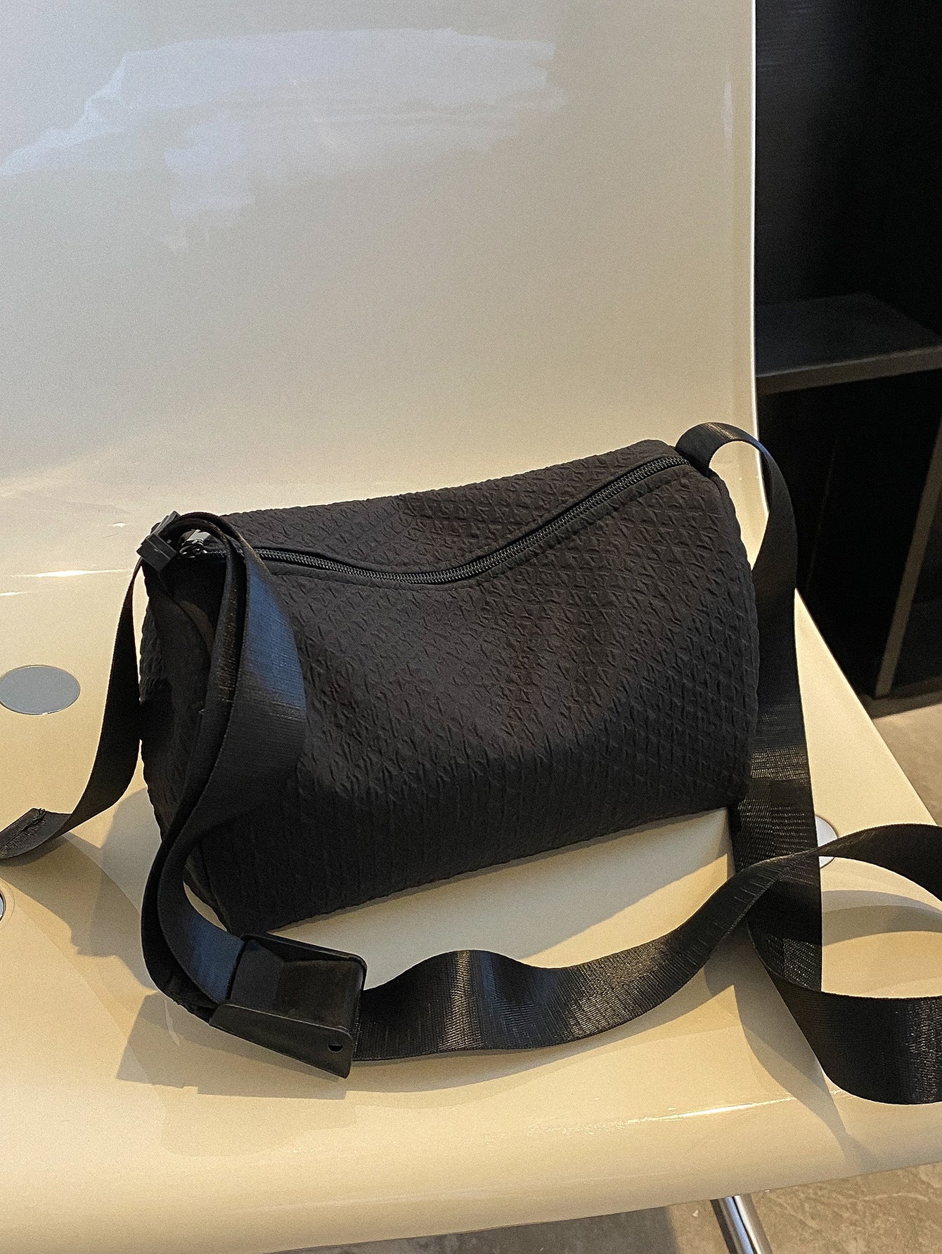 Japanese trendy brand crossbody bag women's 2022 new shoulder bag Korean version ins pillow bag casual versatile backpack
