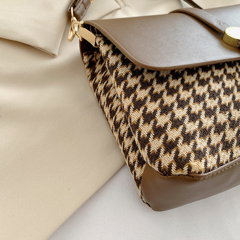 This year's popular high-end niche houndstooth bag women's autumn and winter new fashion trendy one-shoulder cross-body small square bag