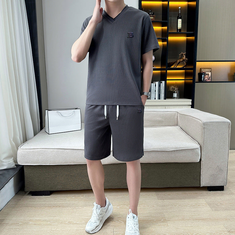 冰丝休闲运动套装男士夏季新款V领短袖t恤短裤潮牌男装搭配两件套