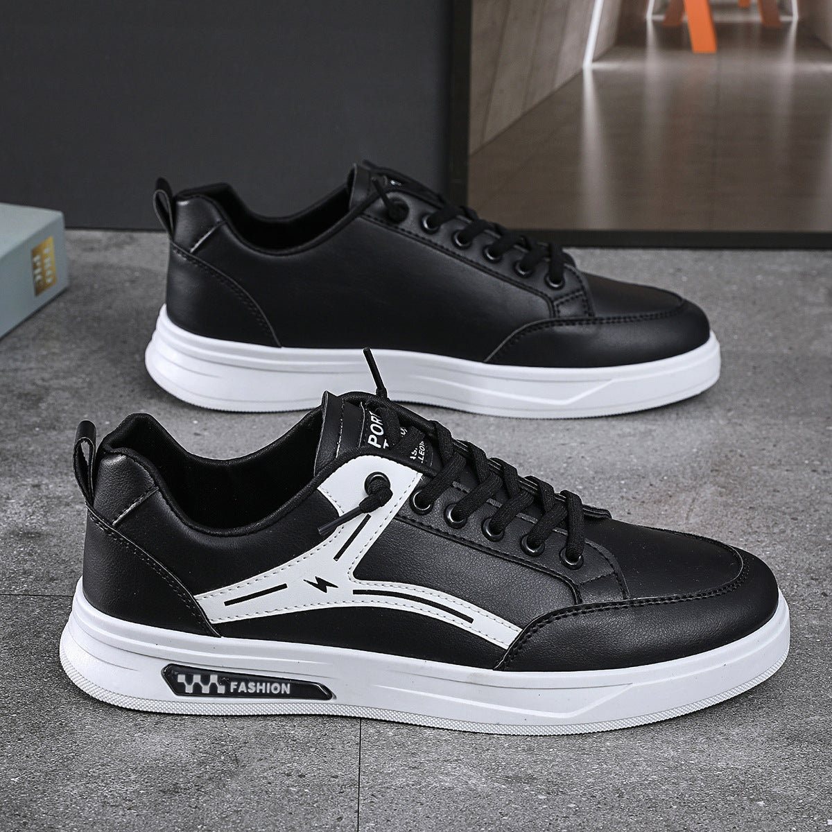 Board shoes men's 2023 new spring men's students sports casual board shoes leather surface Korean version all-match small white shoes