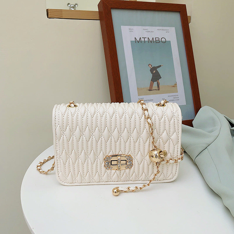 French bag 2023 Korean style pleated women's bag popular new fashion chain bag embroidery rhinestone small square bag