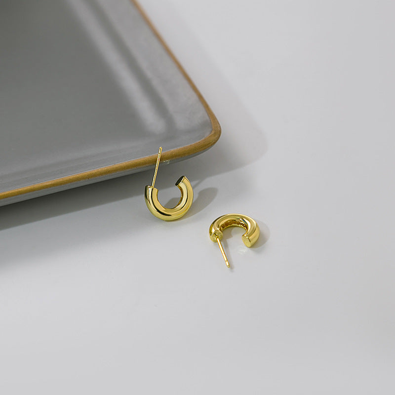 Silver needle C-shaped earrings simple and small metal texture earrings ins style geometric all-match earrings women wholesale