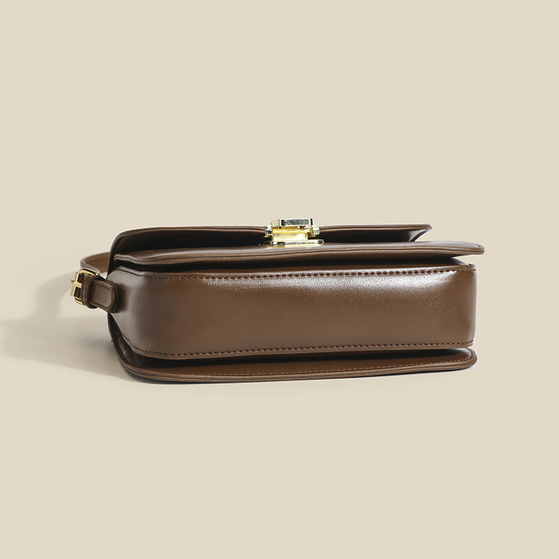Women's Bags 2023 New Tofu Bag European and American Retro One-Shoulder Underarm Small Square Bag Women's Fashion Versatile Crossbody Bag