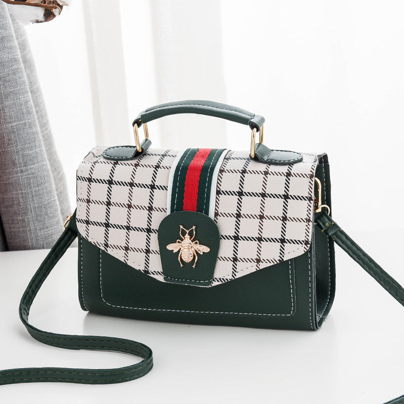 Factory price direct sale 2021 new bag women's Korean version versatile shoulder bag crossbody small square bag mobile phone bag coin purse trendy