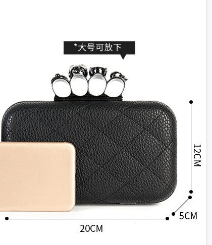2023 New Hand Skull Ring Hand Retro Dinner Bag Chain Bag Shoulder Bag European and American Beauty Bag