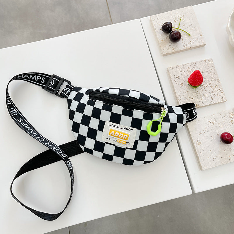Children's chest bag Internet celebrity handsome Korean classic checkerboard boy shoulder bag fashion trend sports style waist bag