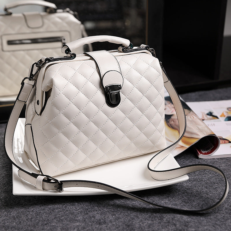 Lock women's bag shoulder bag European and American fashion women's bag cross-border Amazon bag 2023 new doctor handbag