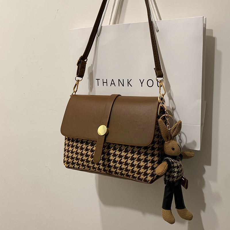 This year's popular high-end niche houndstooth bag women's autumn and winter new fashion trendy one-shoulder cross-body small square bag