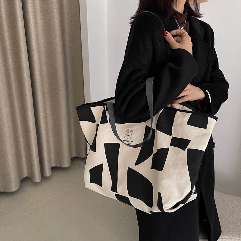 Ruiying's new plaid canvas shoulder bag for women, trendy large-capacity Japanese style literary leisure bag, pure cotton shopping bag
