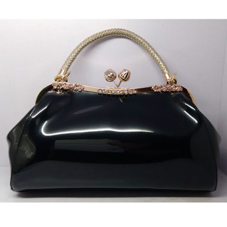 Factory direct sales 2023 fashion patent leather handbag women's bag single shoulder cross-body bridal bag dinner lady bag wedding bag