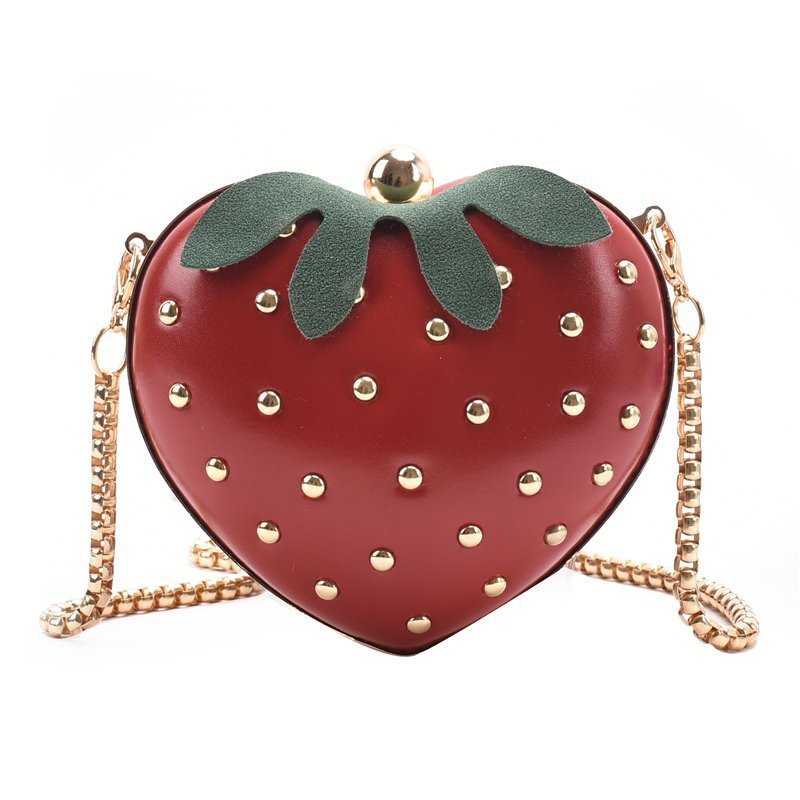 Internet celebrity small strawberry heart-shaped chain bag 2023 cute and stylish cross-body girl ins Internet celebrity mini coin purse
