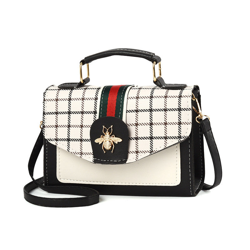 Factory price direct sale 2021 new bag women's Korean version versatile shoulder bag crossbody small square bag mobile phone bag coin purse trendy