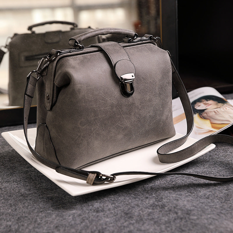 Lock women's bag shoulder bag European and American fashion women's bag cross-border Amazon bag 2023 new doctor handbag
