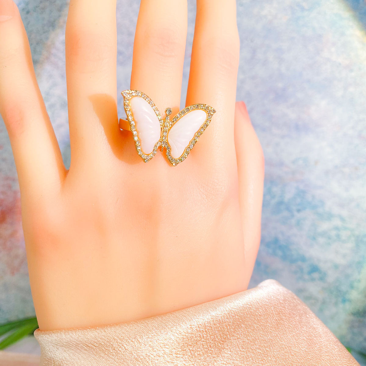 Korean Fashion Three-dimensional Butterfly Ring Female Shining Three-dimensional Temperament Advanced Sense Fashion Versatile Butterfly Jewelry
