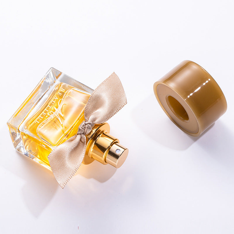 Women's perfume Internet celebrity popular light fragrance long-lasting student Douyin live broadcast Vietnamese perfume set wholesale perfume