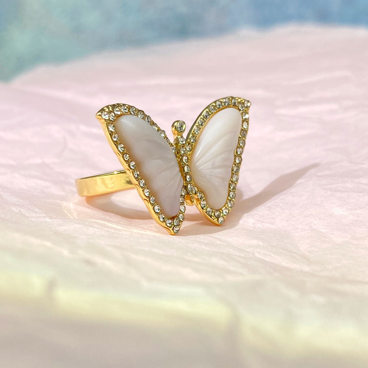 Korean Fashion Three-dimensional Butterfly Ring Female Shining Three-dimensional Temperament Advanced Sense Fashion Versatile Butterfly Jewelry