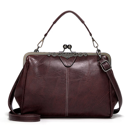 Factory ready-made women's bags 2023 new women's handbags fashion crossbody clip bag European and American Spanish women's bags trendy 