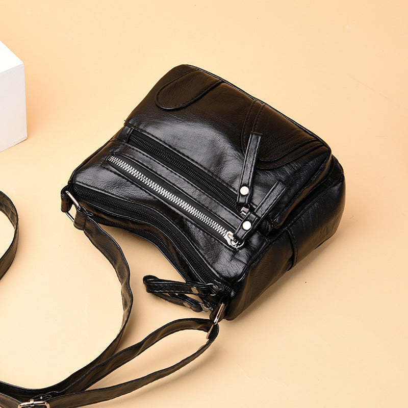 2023 Autumn and Winter New Women's Bag PU Leather Women's Multi-Layered Coin Bag Japanese and Korean Simple Middle-aged Mummy Bag Wholesale 