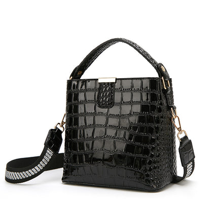 2023 New Women's Bag Summer Patent Leather Women's Bag Crocodile Pattern Handbag Shoulder Crossbody Fashion Bucket Women's Bag 
