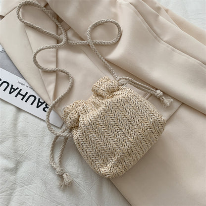 Woven bags for women, new trendy 2020 summer straw woven cute ins bucket bag, personalized girly shoulder crossbody bag 
