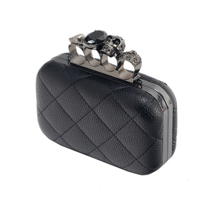 2023 New Hand Skull Ring Hand Retro Dinner Bag Chain Bag Shoulder Bag European and American Beauty Bag 