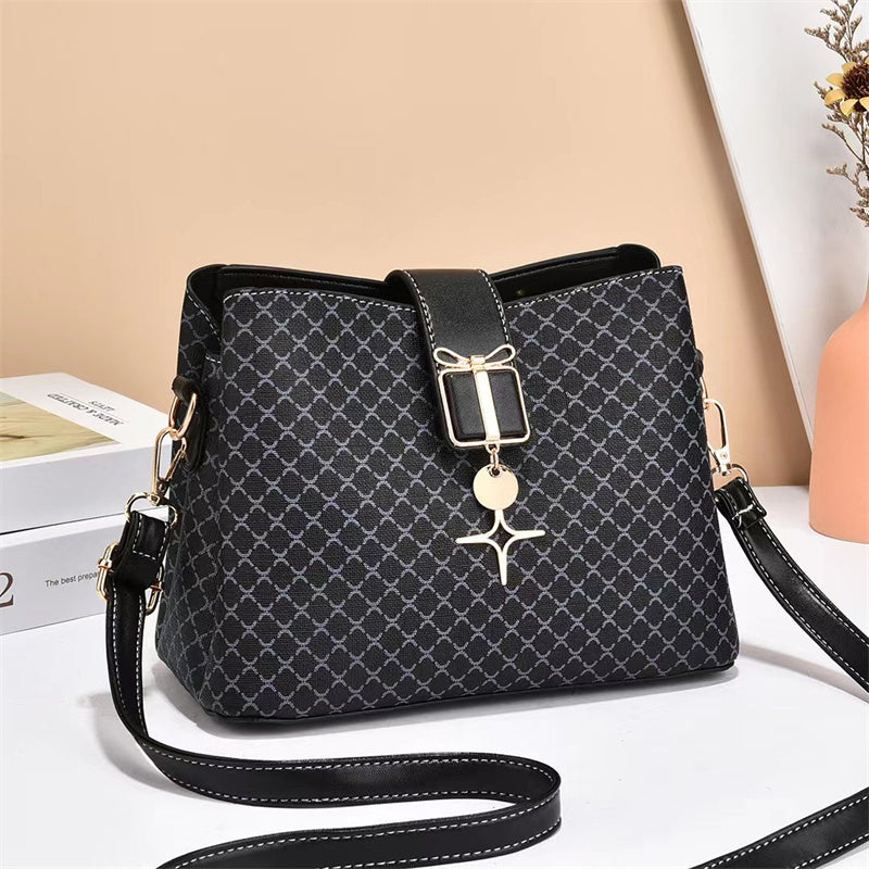 bucket bag 