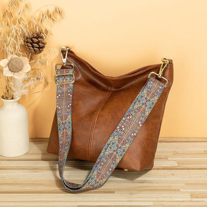 Large-capacity bag for women 2023 summer new style women's bag retro wide shoulder strap cross-body bag soft leather simple bucket bag 