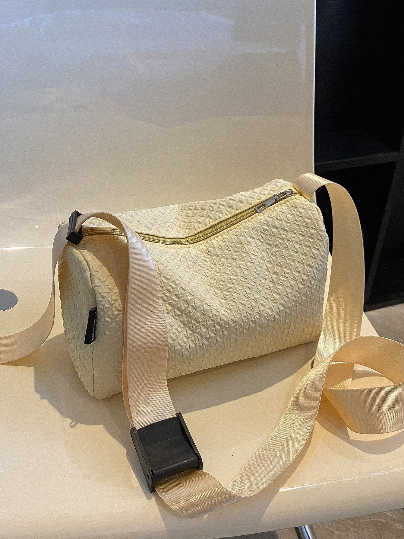 Japanese trendy brand crossbody bag women's 2022 new shoulder bag Korean version ins pillow bag casual versatile backpack 