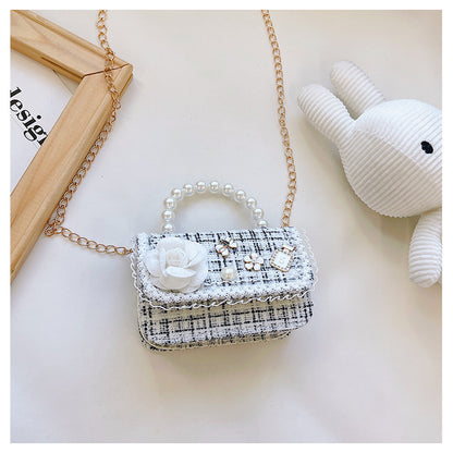 New style children's small square bag, stylish princess handbag, Korean style girl's chain crossbody bag, children's shoulder bag wholesale 