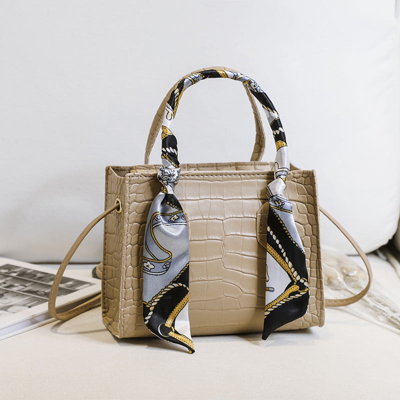 丝巾手提包2021ladies handbag外贸女包包女菱格链条鳄鱼纹斜跨包