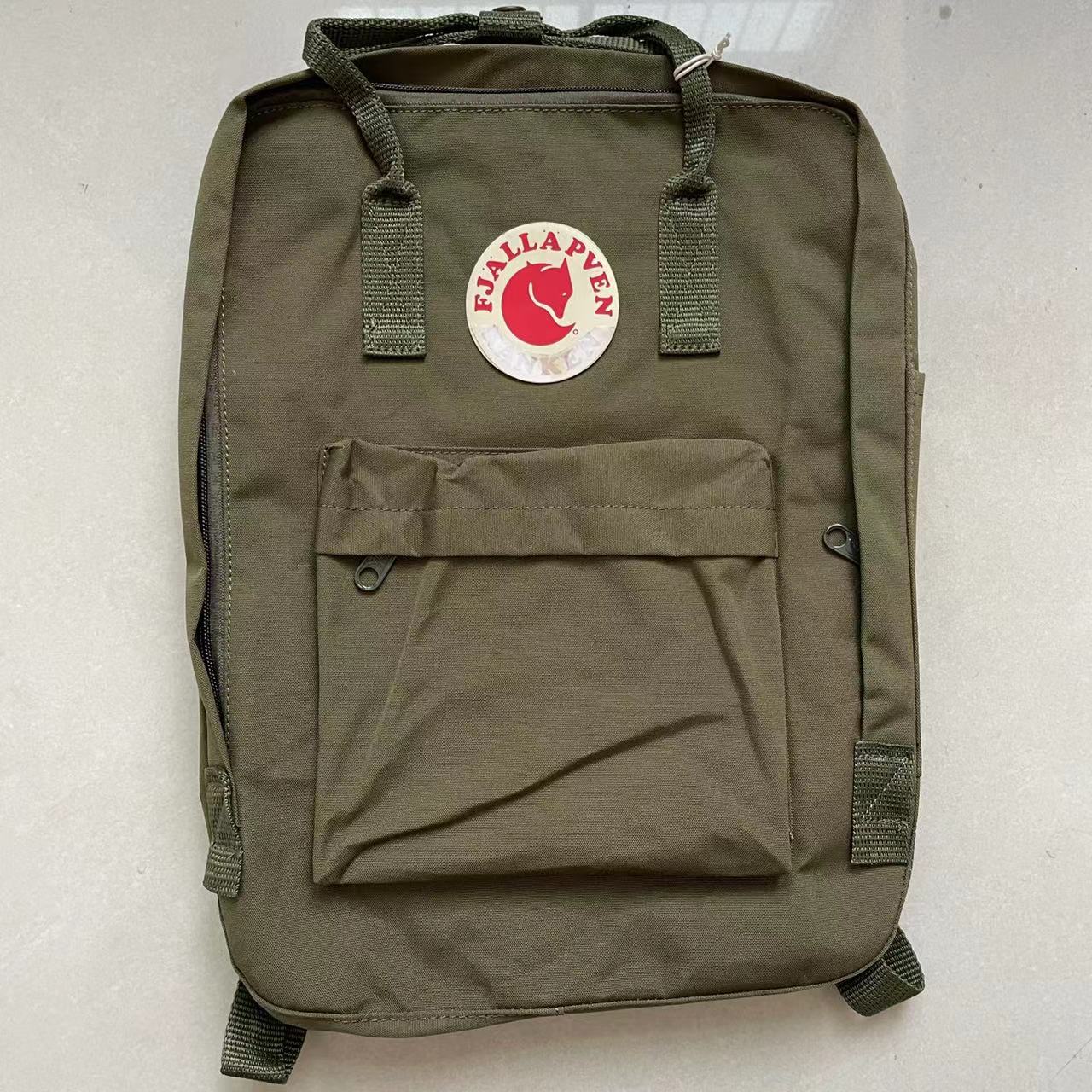 Factory direct sales fox northwest polar backpack laptop laptop bag 18L male and female student school bag 
